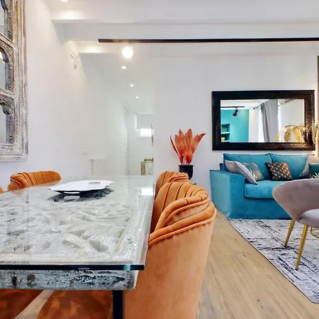 Amazing Penthouse In The Heart Of Apartment