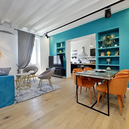 Amazing Penthouse In The Heart Of Apartment *