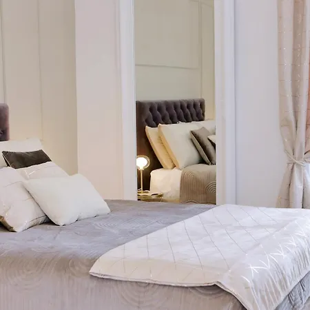 Amazing Penthouse In The Heart Of Apartment Rome