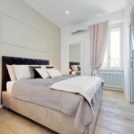 Amazing Penthouse In The Heart Of * Rome